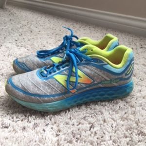 new balance "fresh foam" running shoes size 6.5